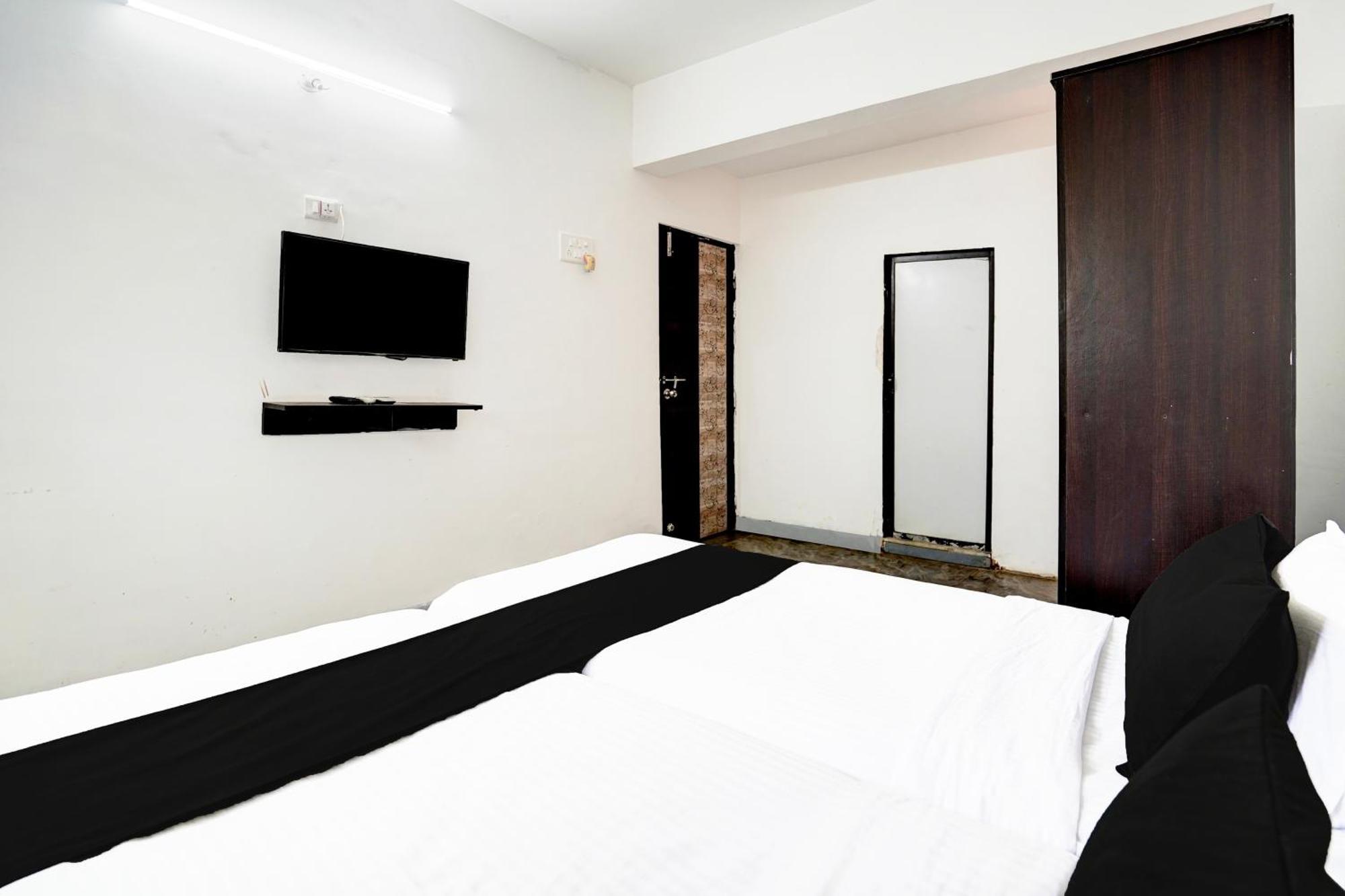 Super Hotel O Deluxe United Corporate Home Navi Mumbai Exterior foto